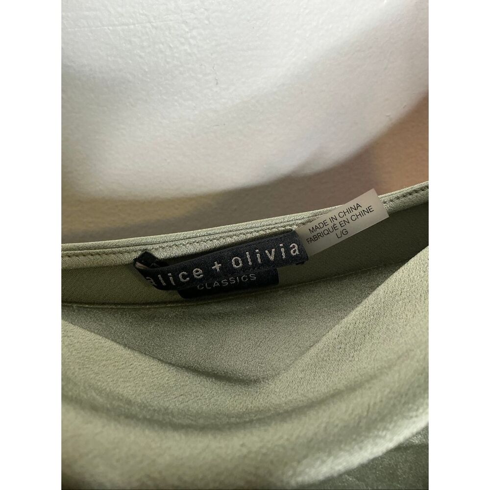 Alice + Olivia Harmon Satin Tank Top | Green in Large - Picture 4 of 7